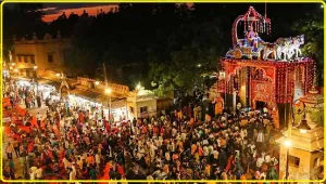 krishna janmashtami 2024 : आज धूमधाम से मनाई जाएगी कृष्ण जन्माष्टमी, देशभर के कृष्ण मंदिरों में लगा श्रद्धालुओं का तांता